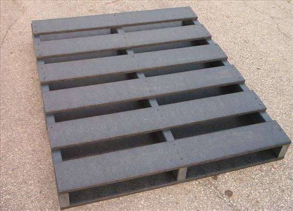 Wood pallet 1