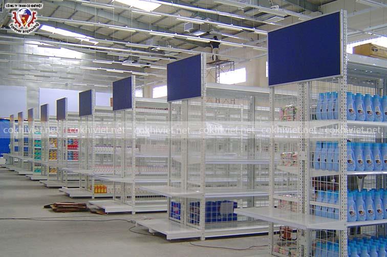 Supermarket racking 3
